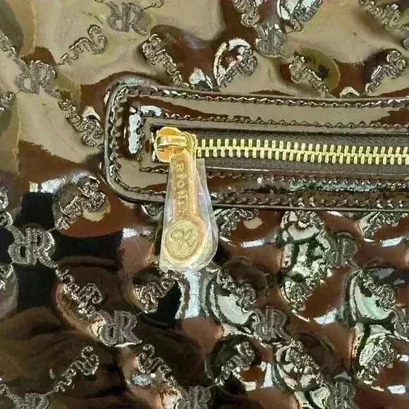 Rioni Italia Moda “The Lady” Quilted Signature Black Patent Leather Bag New! - Picture 7 of 16